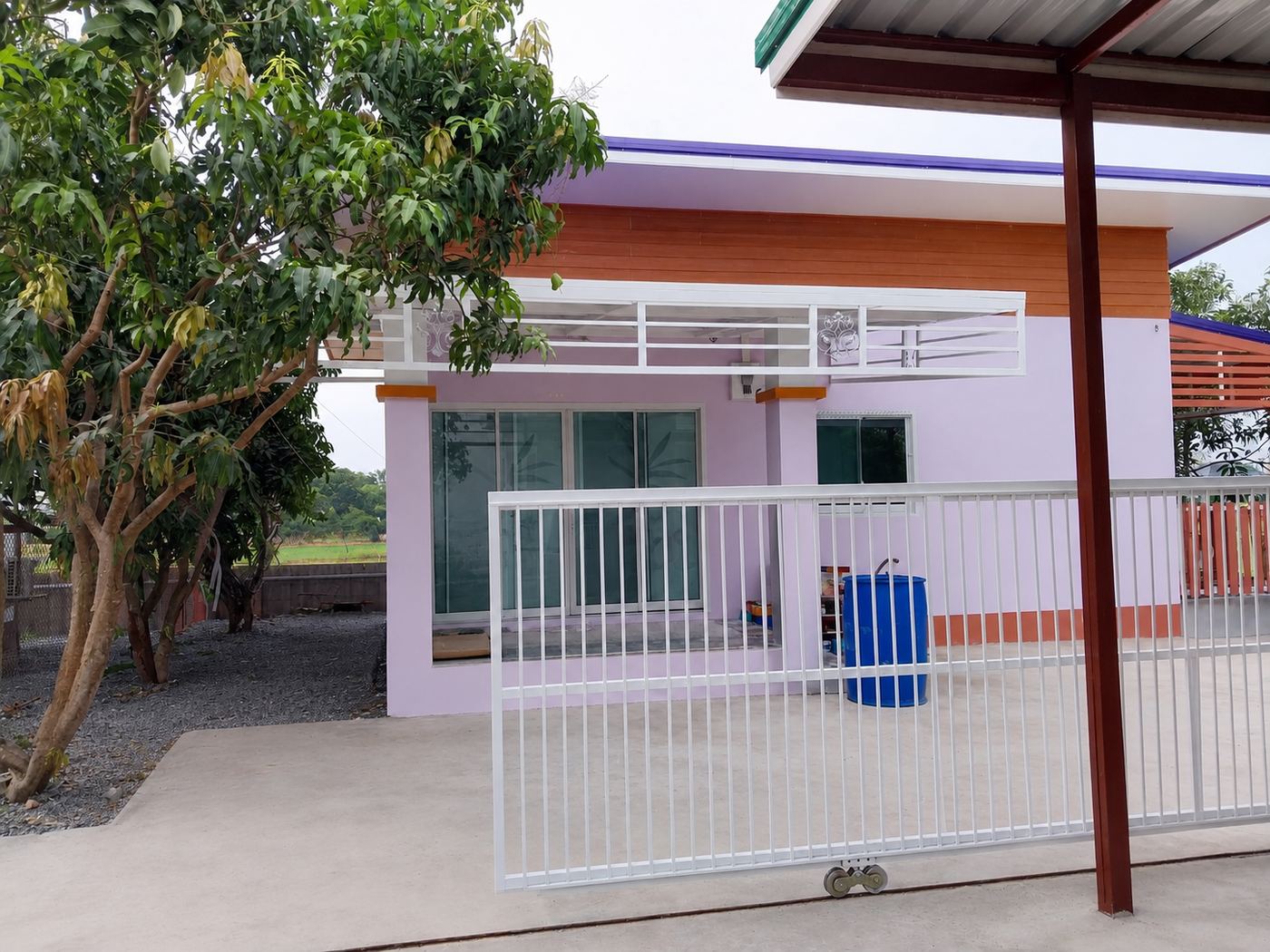บ้านหลังที่ 3 - ภาพปก